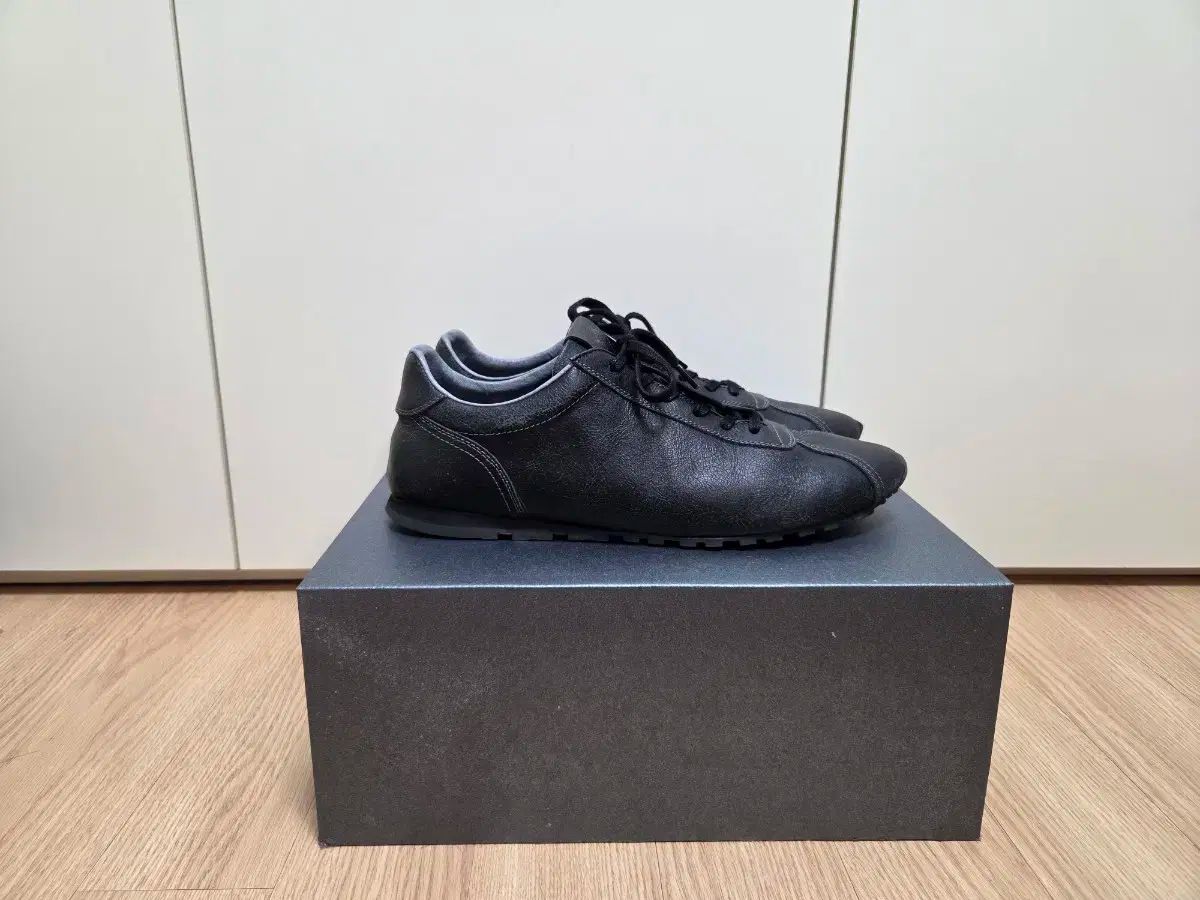 280 デベシの場合 DV PELE ペレ 01 ヴィンテージ 黒