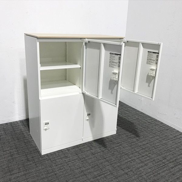 4人用パーソナルロッカー 鍵付き 2列2段 レクトライン ダイヤル式 オカムラ ホワイト