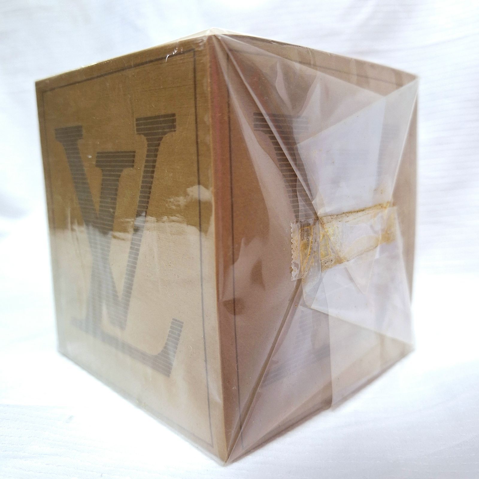 ルイヴィトン　メモパッド　メモ帳　キューブ型　VUITTON 【非売品】 非売品☆LOUIS VUITTON ルイヴィトン LV ロゴ ノベルティ