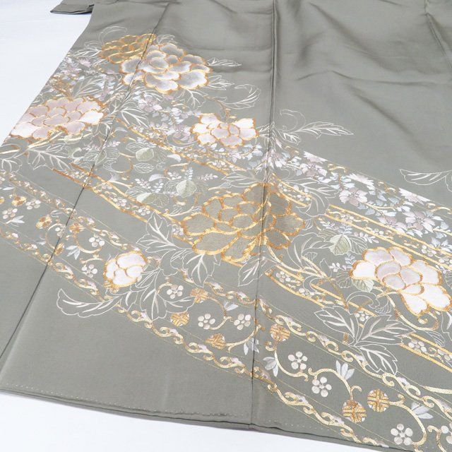 色留袖 着物 中古 正絹 袷 フォーマル 紋付 三つ紋 金駒刺繍