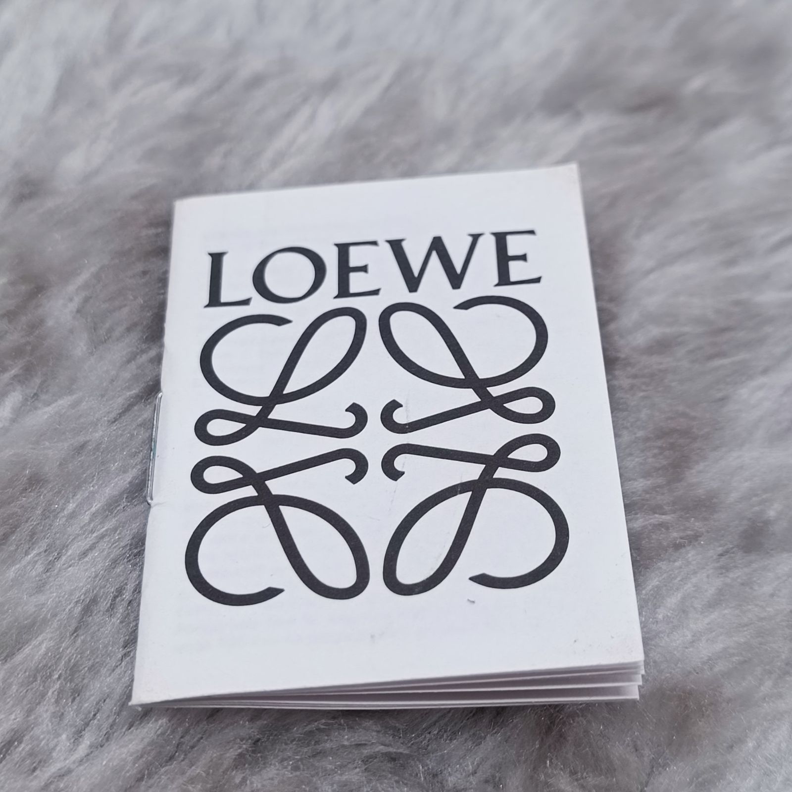 LOEWE 》 ☆未使用☆ ロエベ アロマキャンドル アイビー 170g