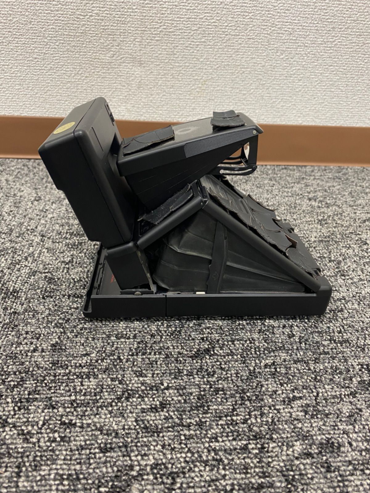 ポラロイド POLAROID SLR680 動作未確認【ジャンク品】 ポラロイドカメラ SLR680 Polaroid 動作未確認 ジャンク (担当