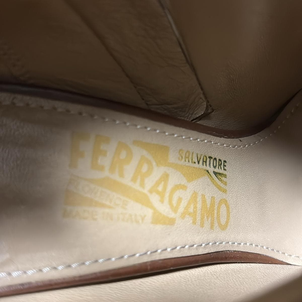 ショートブーツ