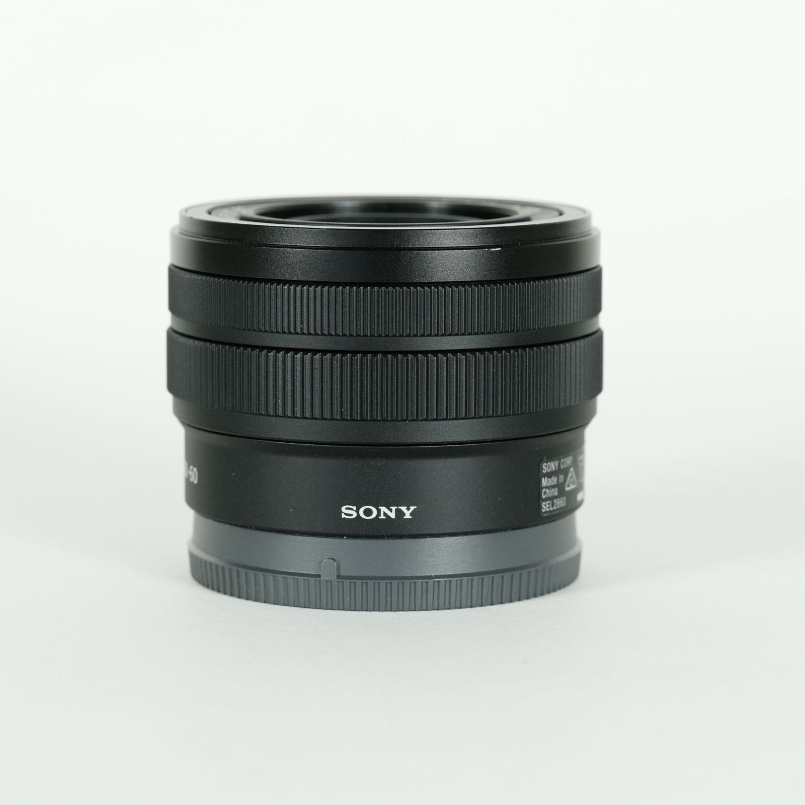 [美品]SONY FE 28-60mm F4-5.6 レンズフィルター付 ソニー、重量167gのズームレンズ「FE 28-60mm F4-5.6