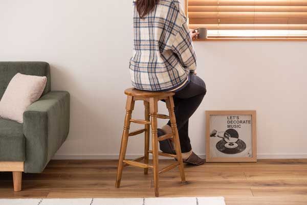 のオーバルハイスツール