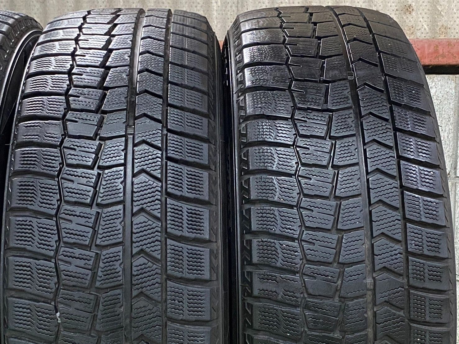 日産エルグラ 18インチ 225/55R18 バリ溝タイヤ２本付 ホイルキズ有り 日産エルグラ 18インチ 225/55R18 バリ溝タイヤ2本付 ホイルキズ有り