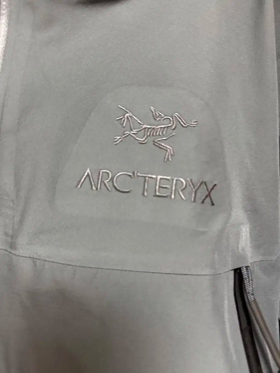 ARC TERYX アークテリクス LEAF アルファ lt ウルフグレー L サイズ 販売