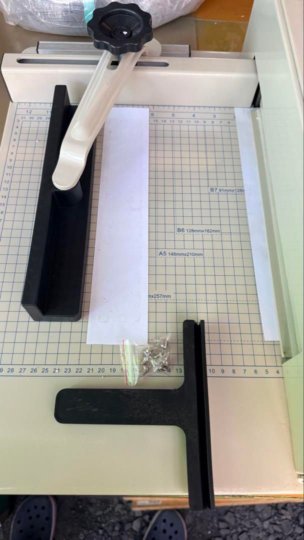 novac A4サイズペーパーカッター