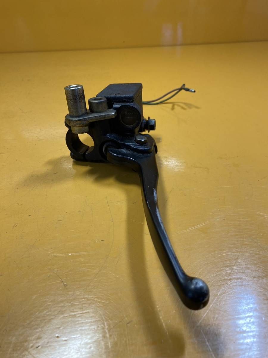 なあ Rear Brake Master Cylinder For Yamaha YZFR6 YZF-R6 1999-2002