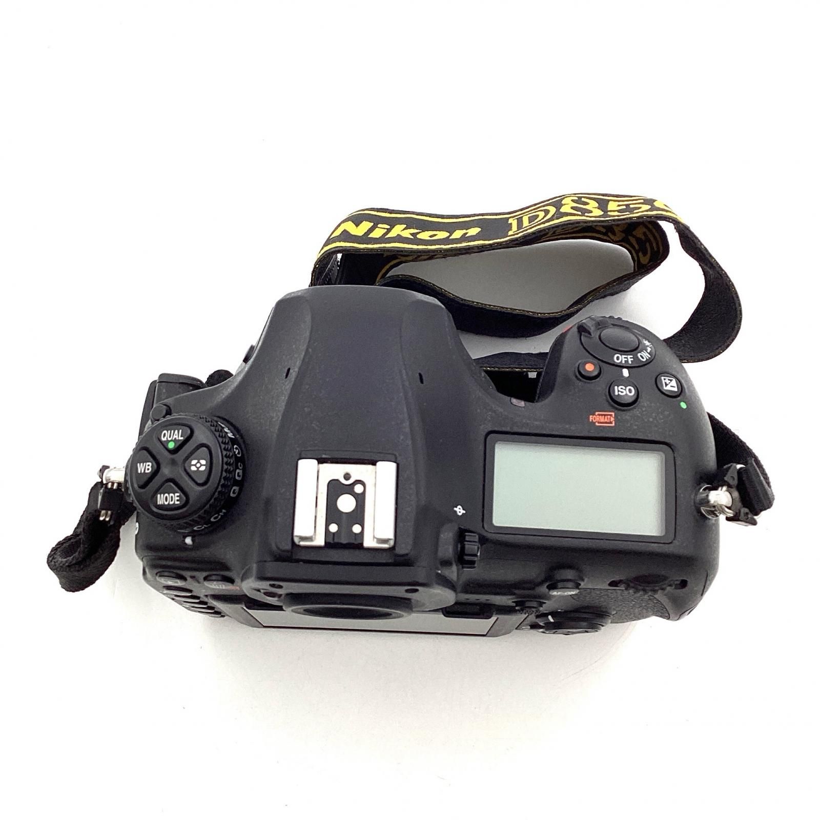 シャッター91,817回 Nikon D850 一眼レフデジタルカメラ ボディ シャッター91,817回 Nikon D850 一眼レフデジタルカメラ ボディ