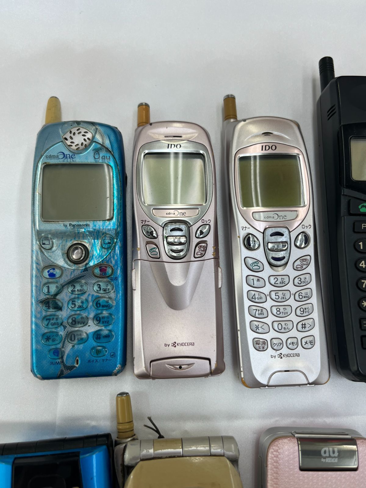 ガラケー まとめ売り 約56台 ジャンク docomo au SoftBank N【ジャンクまとめ売り】ガラケー 16点 まとめ売り au docomo softBank