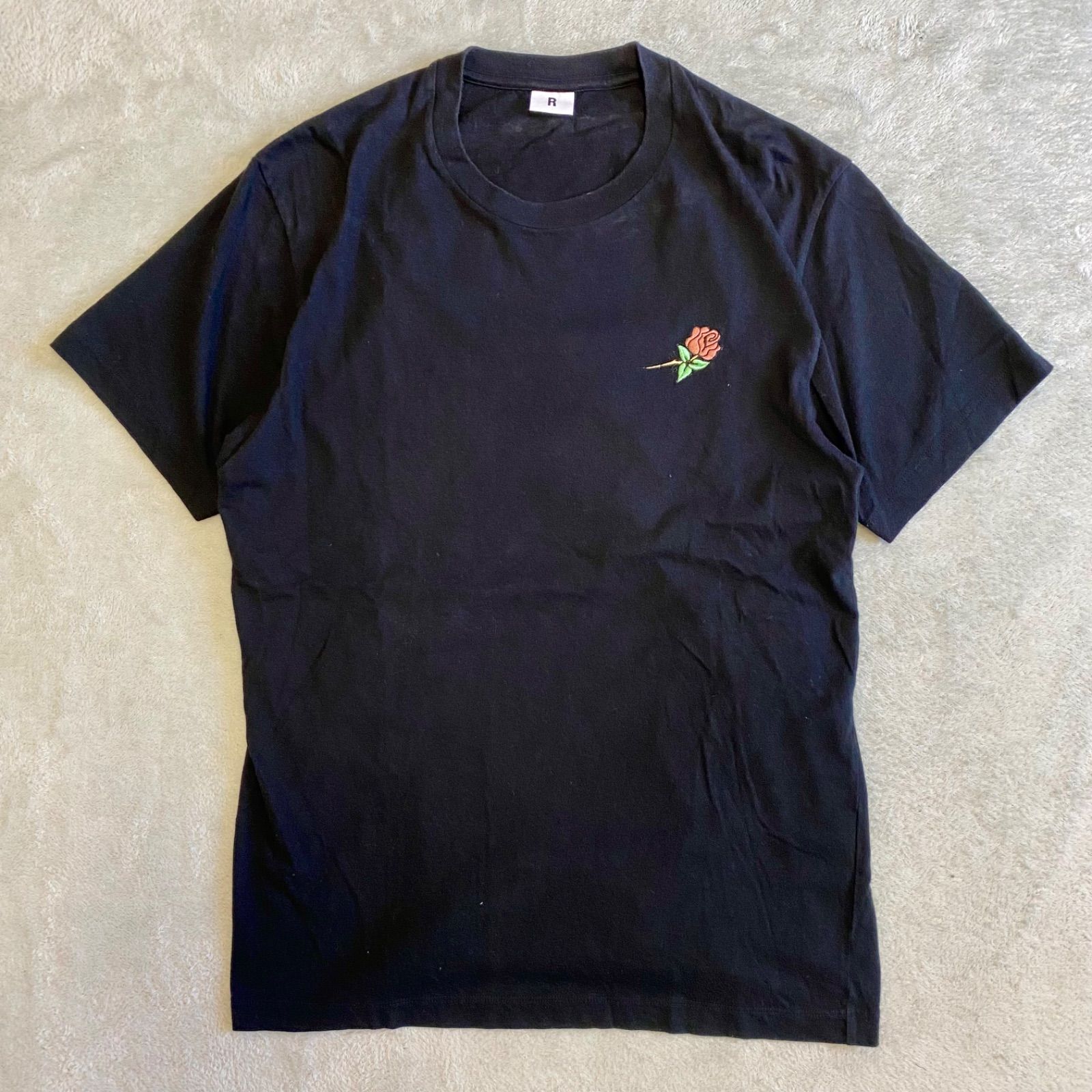 Rottweiier ロットワイラー バラ柄シャツ size M Rottweiier ロットワイラー バラ柄 シャツ Mサイズ（ROTTWEILER
