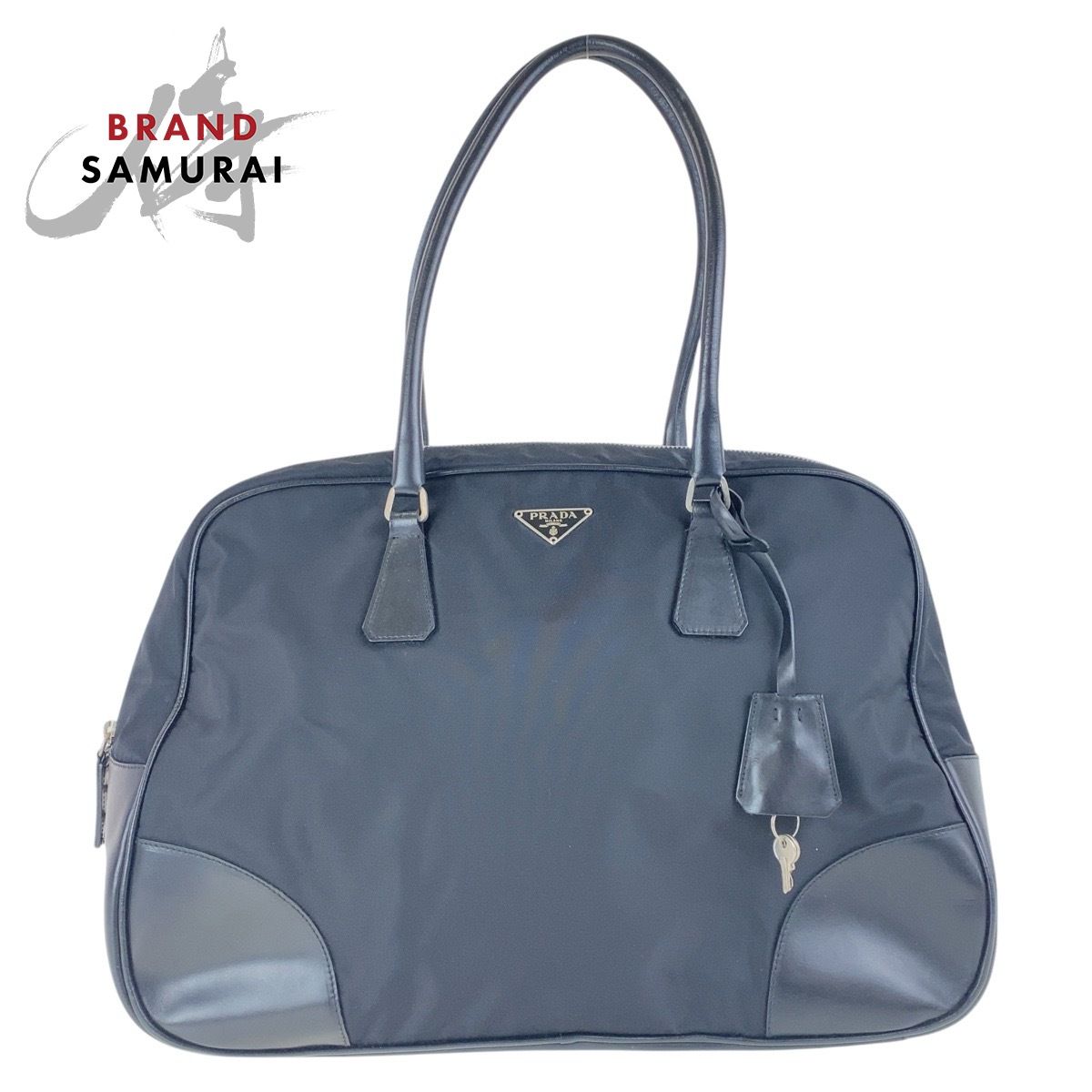 美品 PRADA プラダ テスート 三角ロゴプレート ブラック シルバー金具 