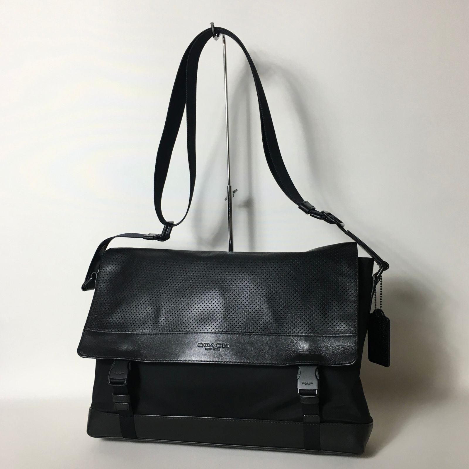2507-156｜美品｜コーチ メッセンジャーバッグ レザー ブラック 2507-156｜美品｜コーチ メッセンジャーバッグ レザー ブラック - メルカリ