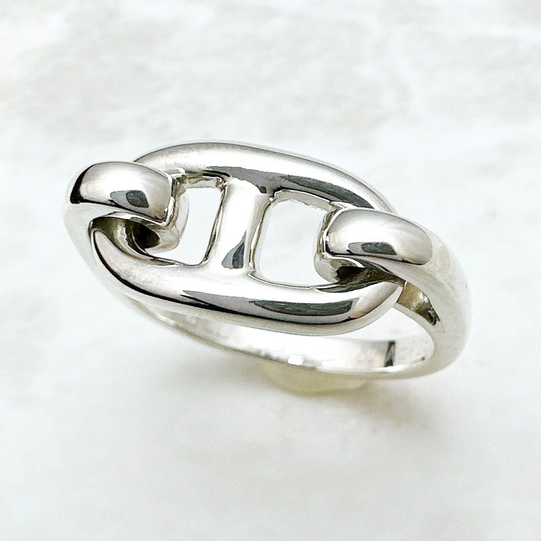 HERMÈS シェーヌダンクル シルバー リング 50 約10号 U 美品🌟HERMÈS シェーヌダンクル シルバー リング 50 約10号 U - メルカリ