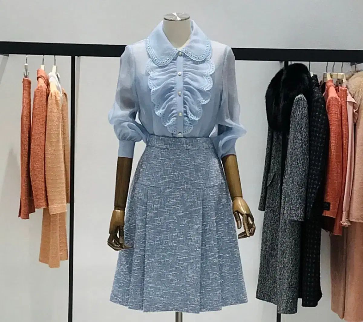 新品 MOJO.S.PHINE(モジョエスピン) スカート 66