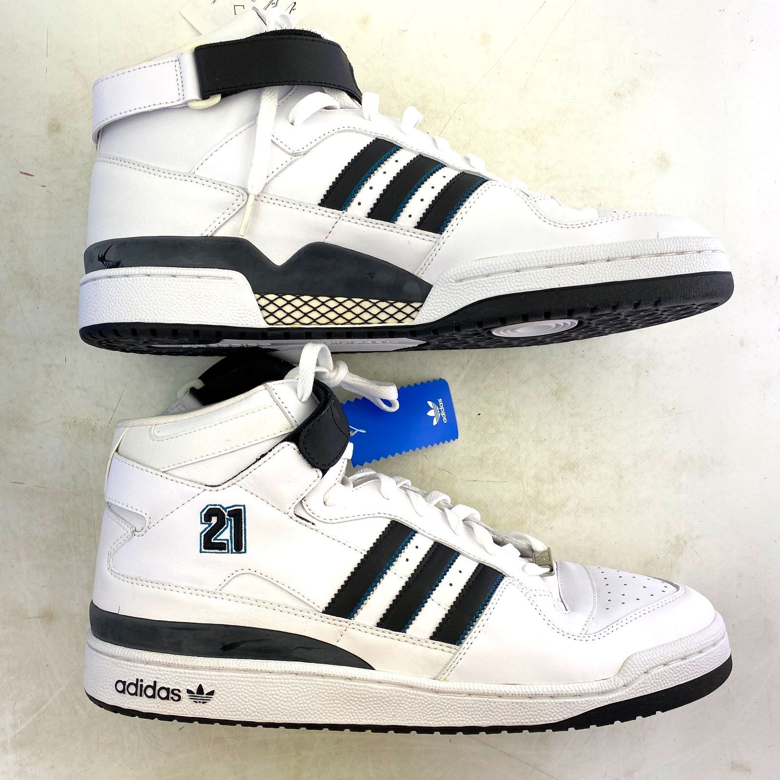 03m0754【タグ・箱付き】adidas アディダス FORUM MID BB 33cm 