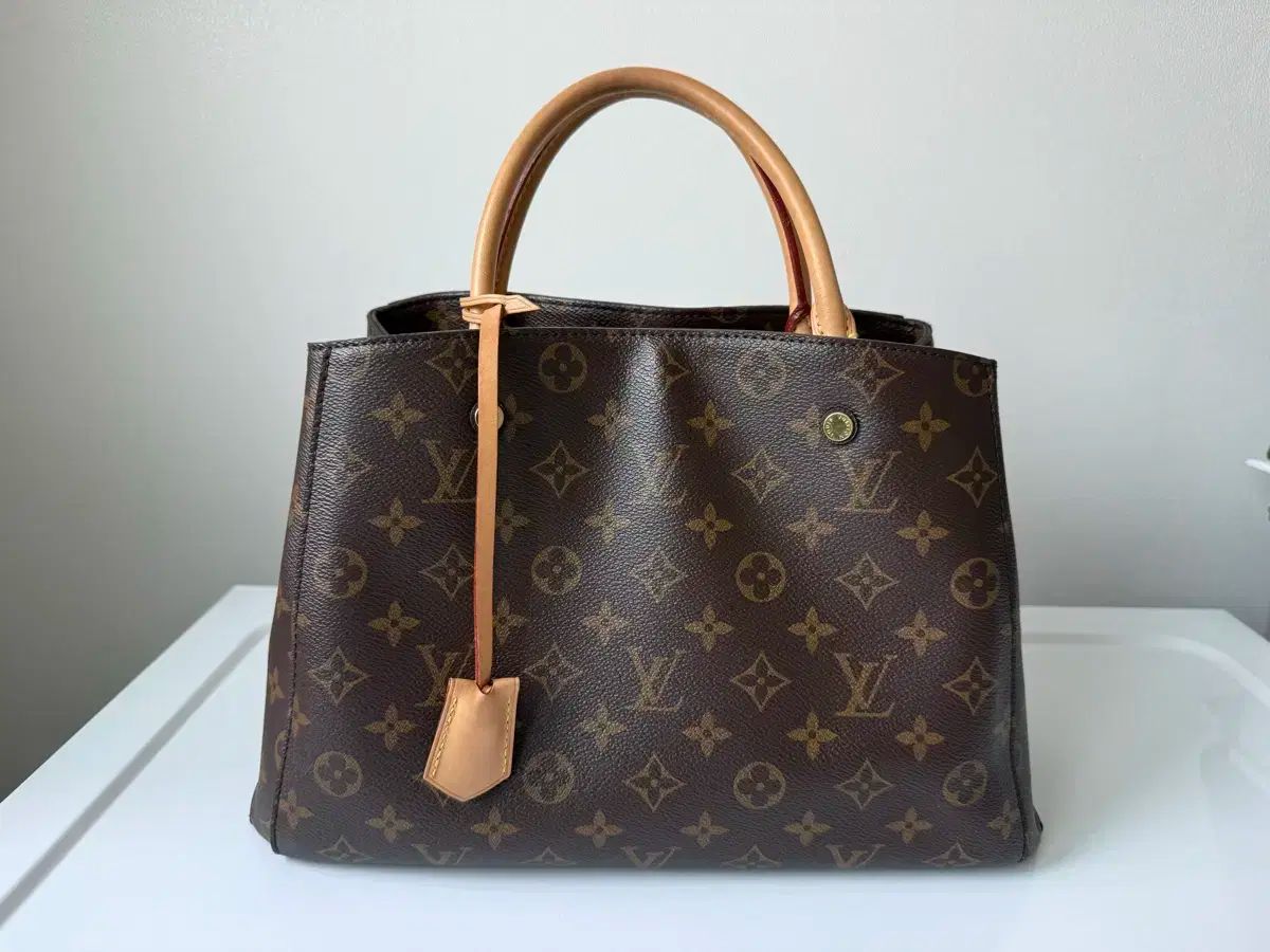 Louis Vuitton ルイヴィトン モンテーニュ MM