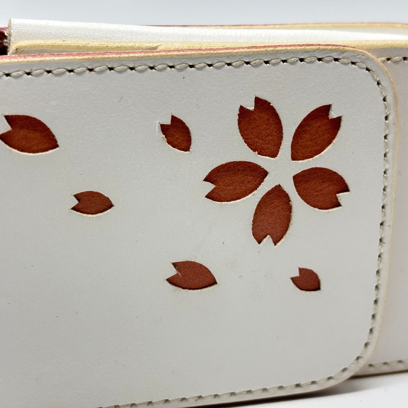 アルズニ ALZUNI ダーツケース 別注 和の趣と機能美✨】 ALZUNI アルズニ シガレットケース レザー