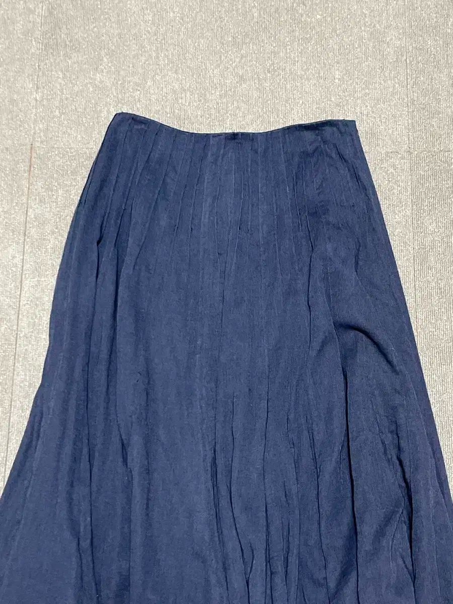 ミディ スカート