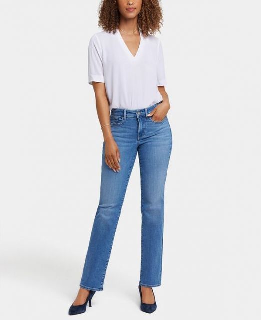 【送料無料】 エヌワイディージェイ レディース デニムパンツ ジーンズ ボトムス Women's Marilyn Straight Jeans Newport Sky