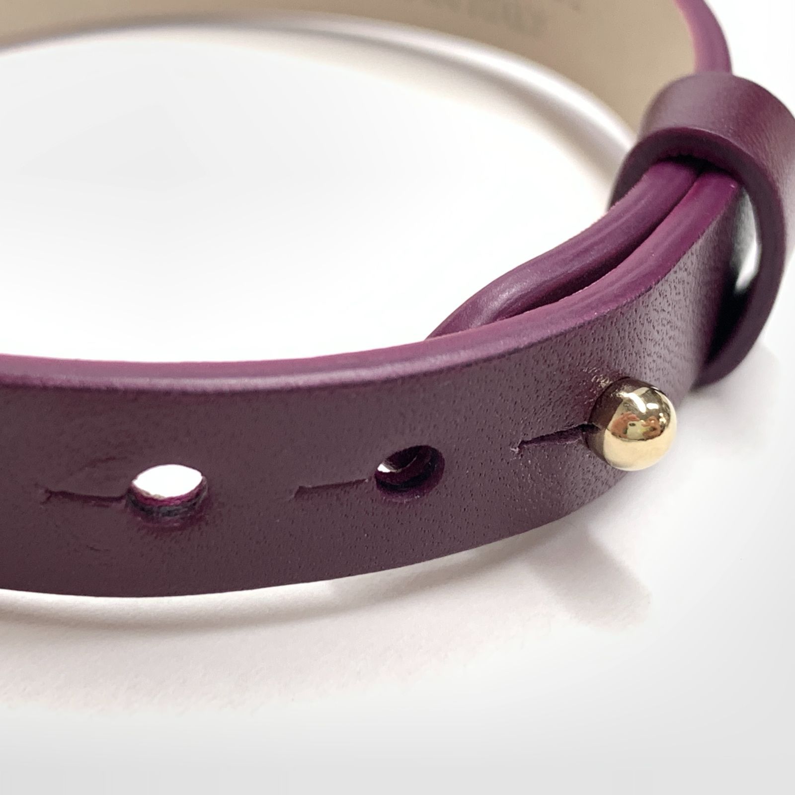 f001 B BVLGARI ブルガリ ディーヴァ レザー ブレスレット バングル 