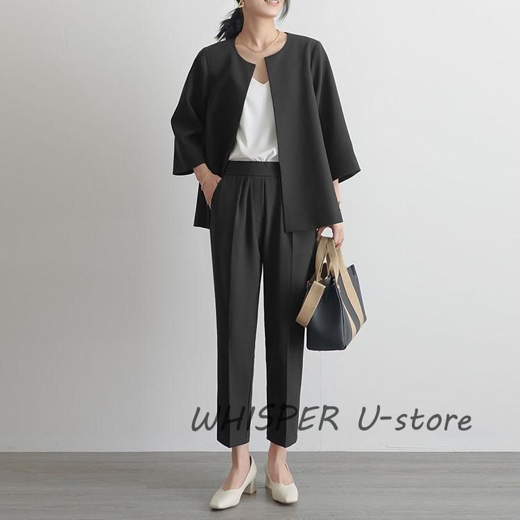 女性用スーツ