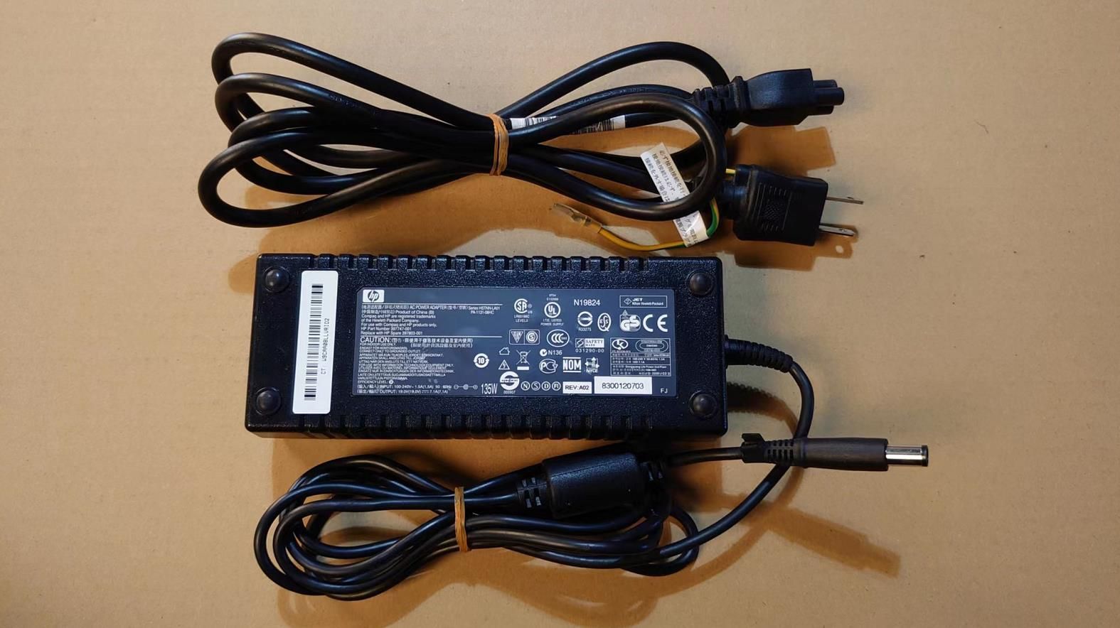 HP純正 HSTNN-LA01 PA-1131-08HC 19V 7.1A対応