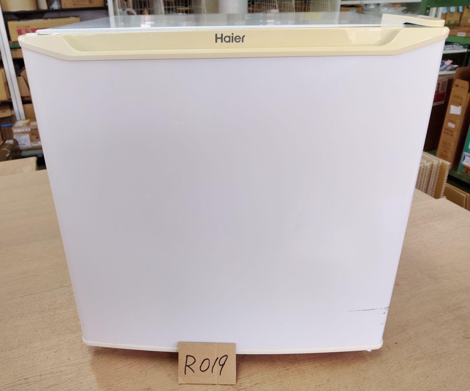 C1 ②北欧レトロ 店舗什器 アイアン ディスプレイスタンド 3段アーム 黒 C1 ②北欧レトロ 店舗什器 アイアン ディスプレイスタンド 3段アーム