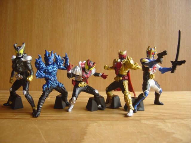 ♯Ehe21DC仮面ライダーキバアクションポーズ全6種 ♯Ehe21DC仮面ライダーキバアクションポーズ全6種の通販 by