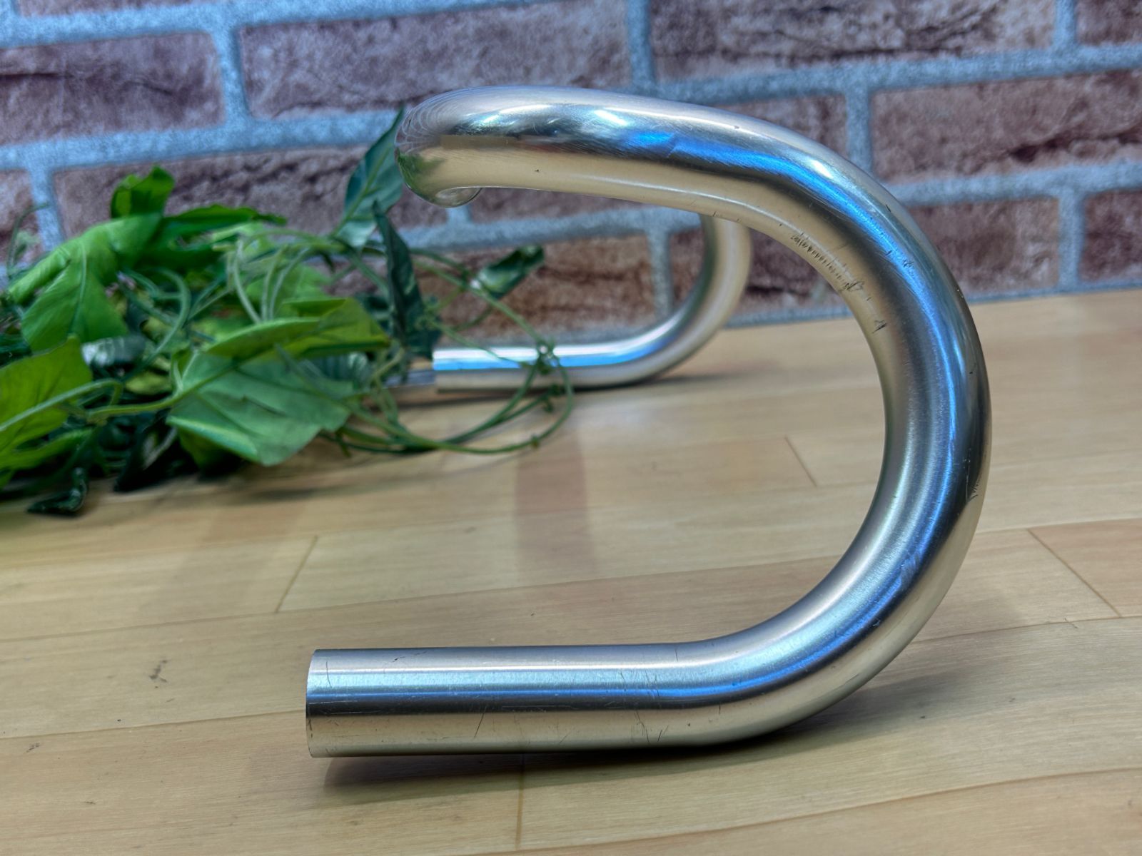 大特価sale!! 中古 NITTO GRAND RAUNDONNEUR DROPBAR 135 390mm 316g ニットー アルミドロップハンドル ランドナー ロード ミニベロ ピスト 同梱発送承り中!! M-773