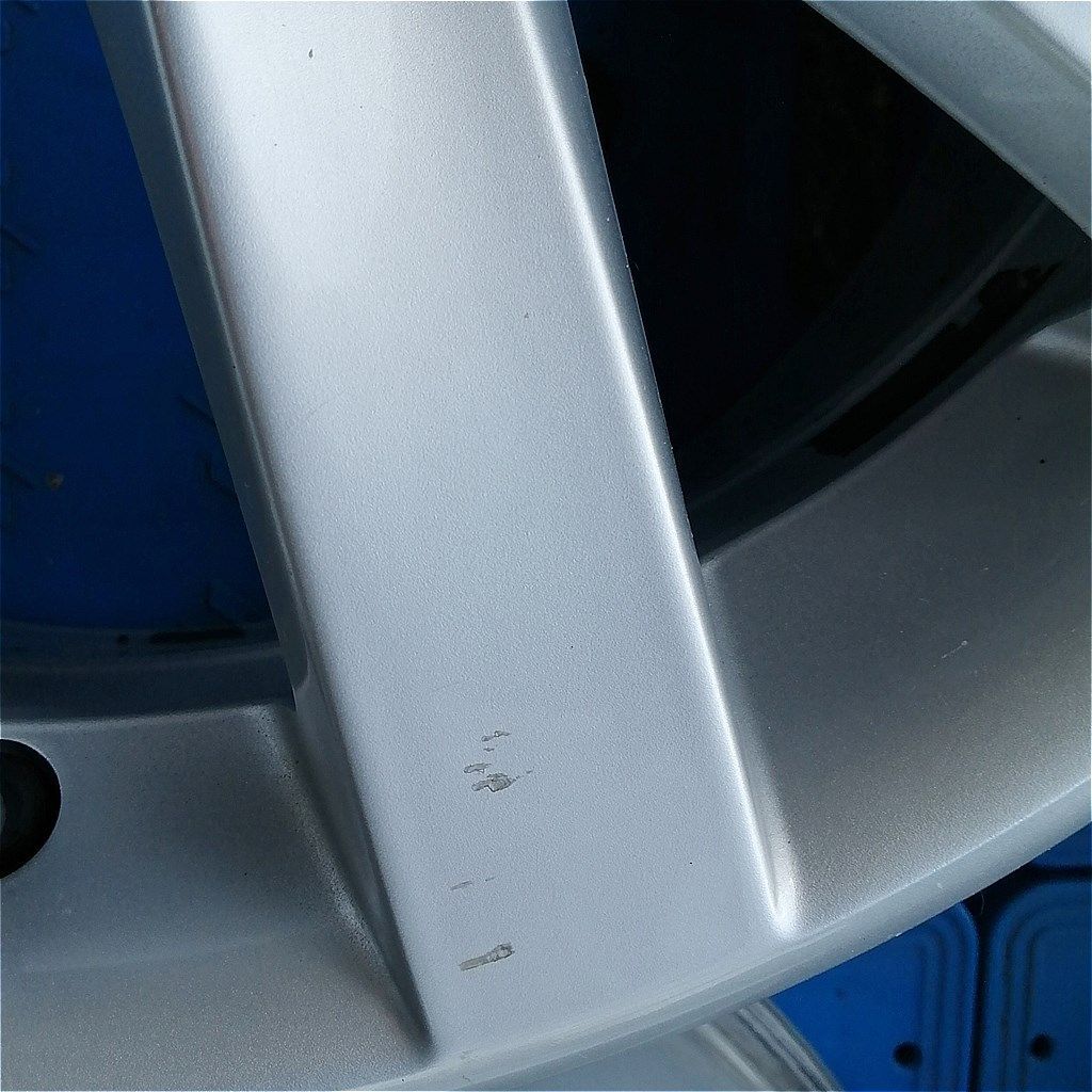 VW ゴルフ 1KCAX 17インチ 純正アルミ 17x7J ４本セット FFCRYSTALESIA_COM