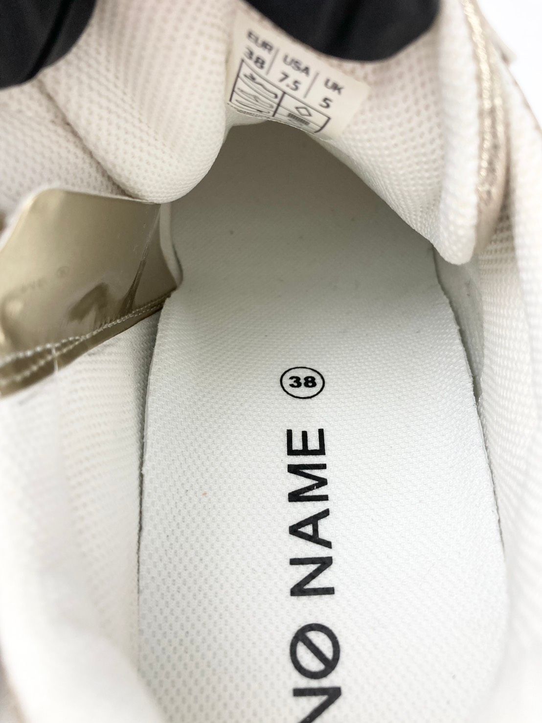 【超美品】 ◆ ◆ NONAME ノーネーム YOKO-42919 L.GOLD スニーカー 38