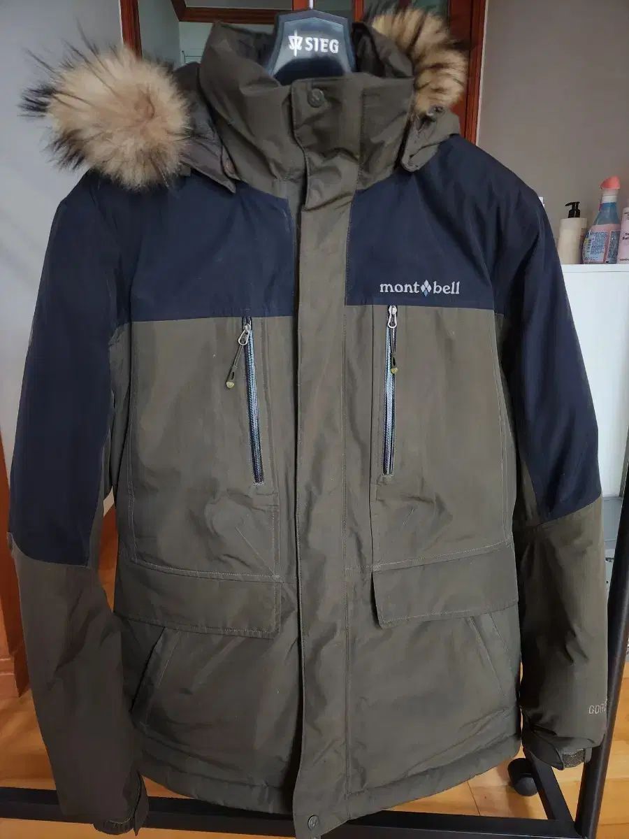 モンベル ゴアテックス グースダウン ジャケット