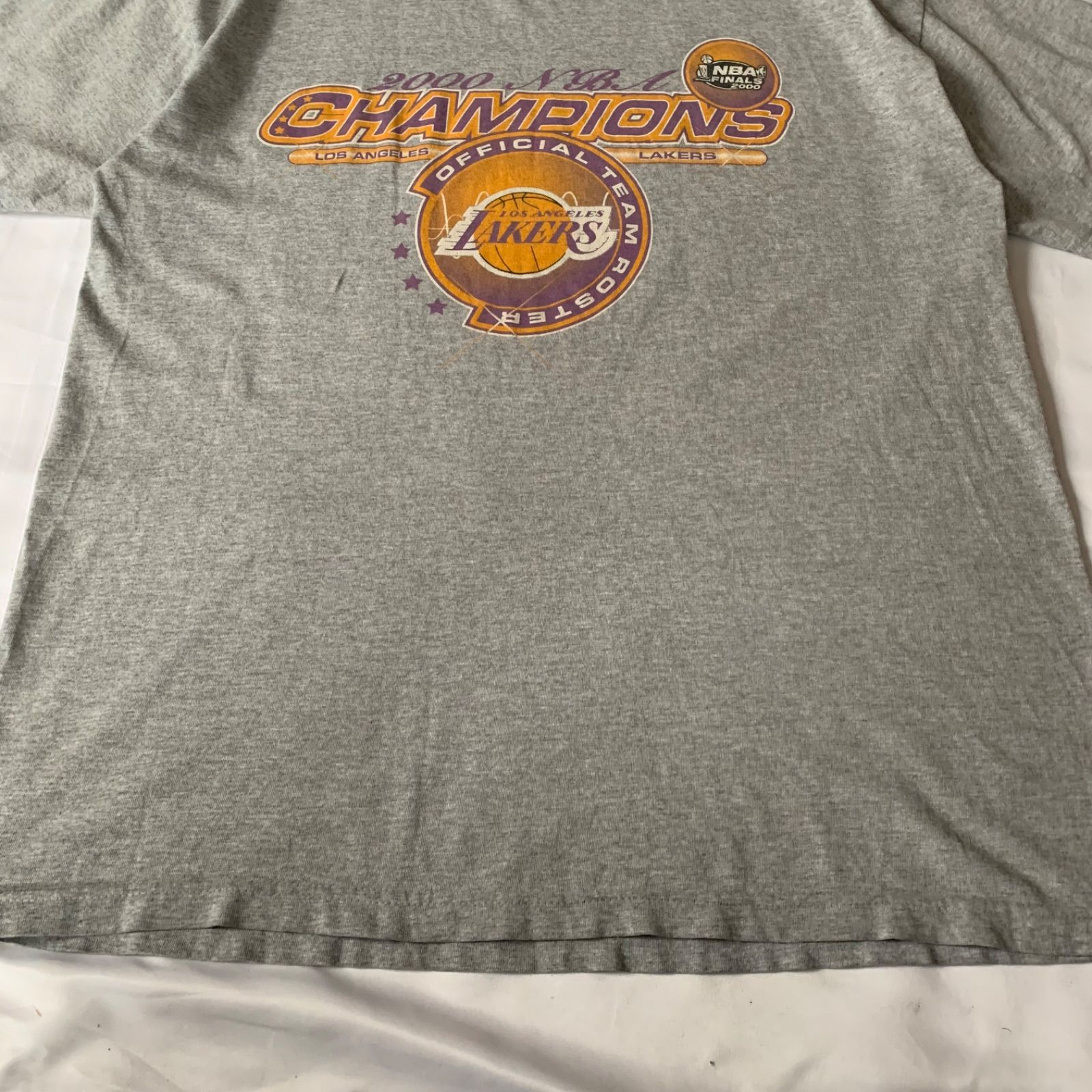 00s ALSTYLE “LOS ANGELS LAKERS” S/S Graphic T-Shirt アルスタイル ロサンゼルスレイカーズ グラフィックTシャツ 半袖 グレー XLサイズ メキシコ製 両面プリント NBA バスケットボール コービー シャック