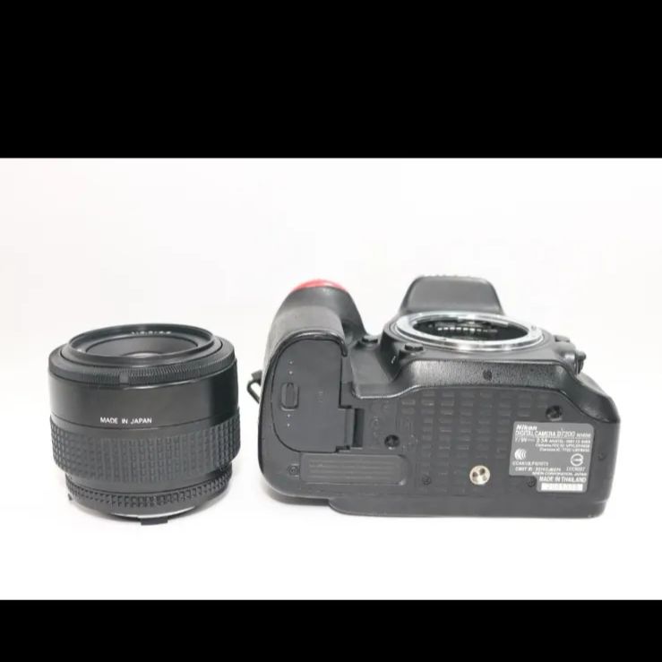 Nikon D7200 ⭐フル装備セット 本格機⭐防塵防滴 高速連写 本格機⭐Nikon D7200 フル装備セット ⭐防塵防滴 高速連写 Nikon D7200