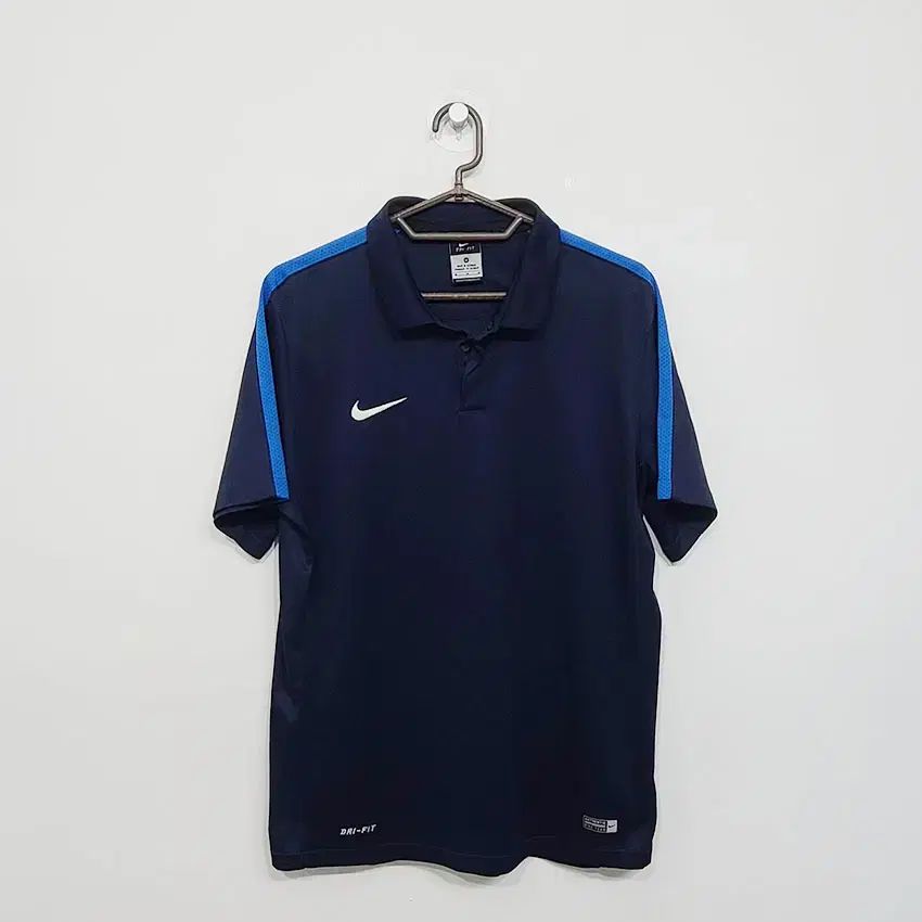 2 Nike/メンズ/ショートスリーブ Tシャツ/ M サイズ/私 222
