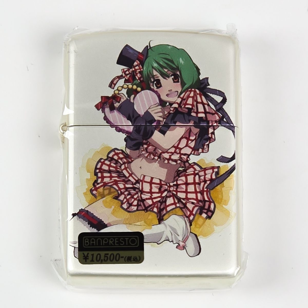 ZIPPO・ライター(キャラクター)　No.1 ランカ・リー(ラズベリーキャンディー) ジッポーライター(ZIPPO) 「劇場版 マクロスF 虚空歌姫～イツワリノウタヒメ～」 famima.com限定 マクロスF ランカ・リー ラズベリーキャンディver. ZIPPO