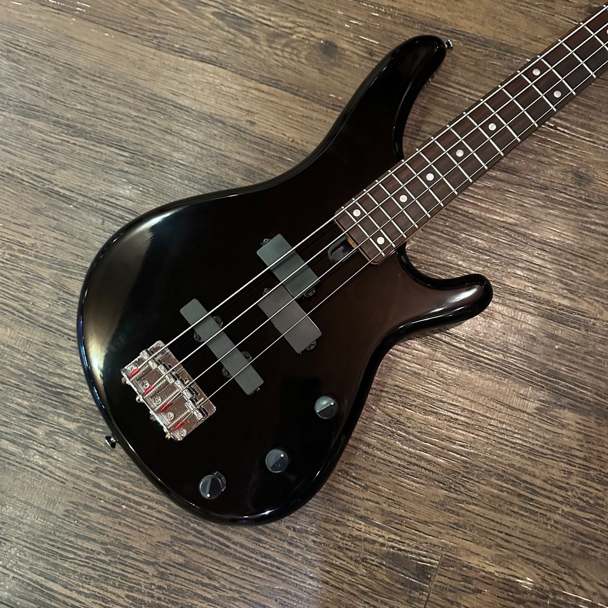 Yamaha MB-40 MotionB Electric Bass エレキベース ヤマハ - メルカリ