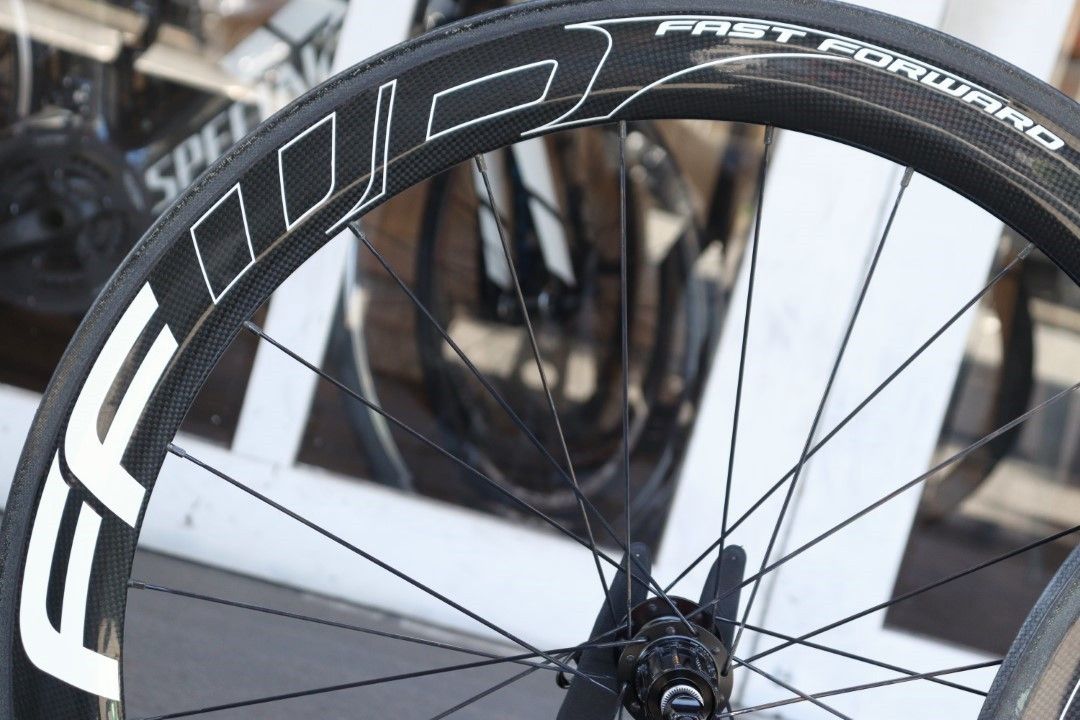 ファストフォワード FFWD F6R カーボン チューブラー ホイールセット