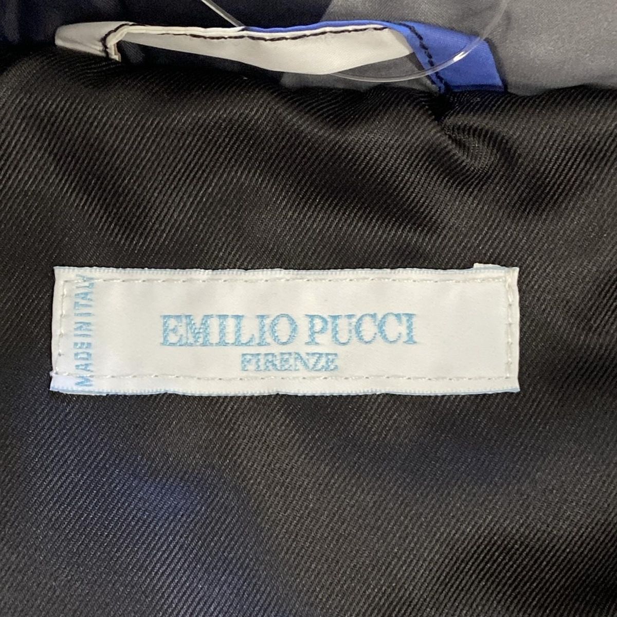 EMILIO PUCCI(PUCCI)(エミリオプッチ) ダウンベスト サイズ38 S レディース - ダークグレー×白×マルチ ジップアップ/秋/冬  - メルカリ