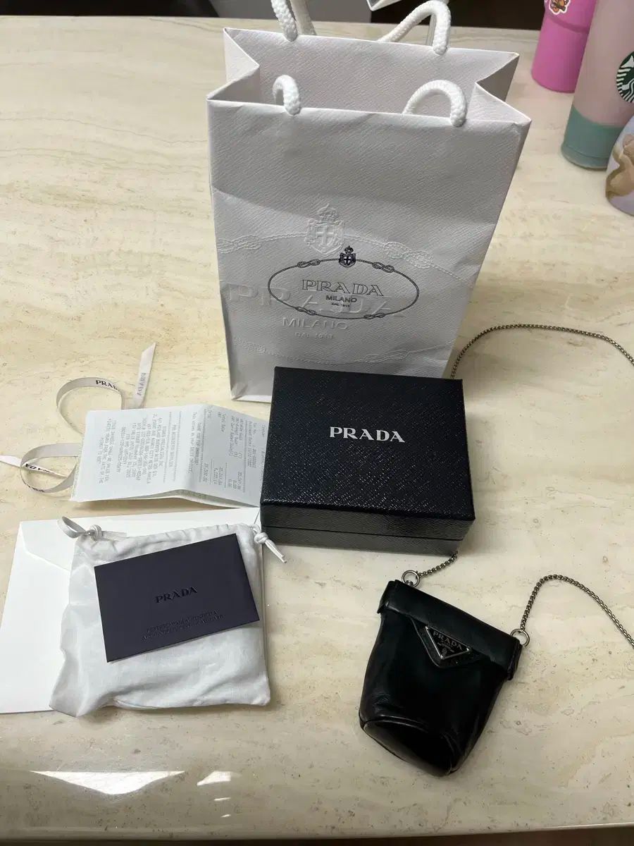 PRADA(プラダ) ミニチェーンポーチバッグ 出品 - メルカリ