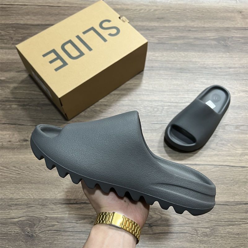 新品 adidas YEEZY Slide 