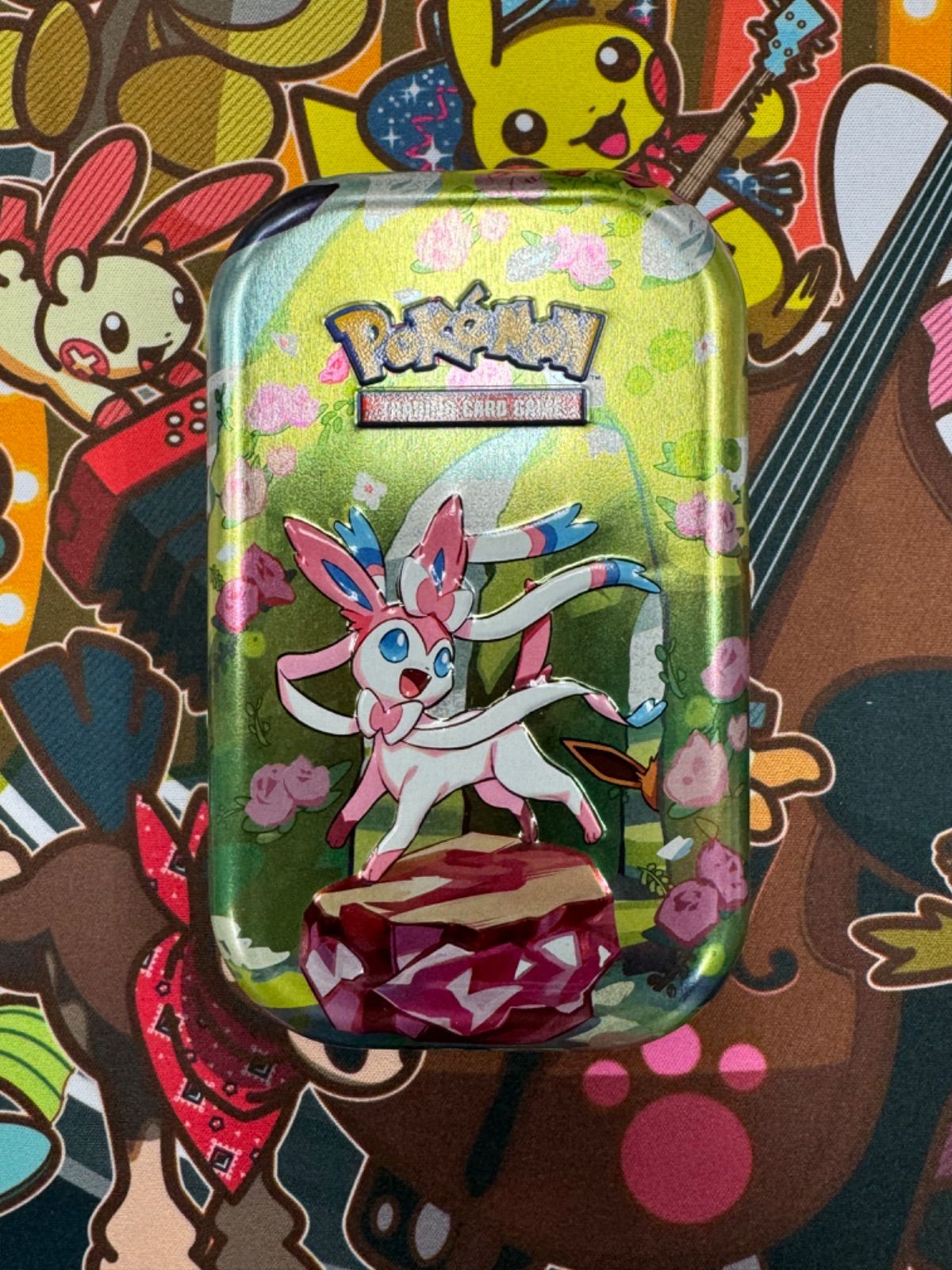 ポケカ Mini Tin 缶 ニンフィア ブイズ ダメカンケース 海外限定