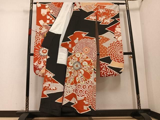 平和屋着物 セミアンティーク 振袖 駒刺繍 吉祥花唐草宝尽くし文 金彩 正絹 AABC6827ph