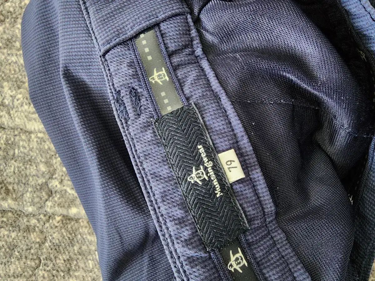 マンシングウェア メンズ ネイビー ゴルフ ズボン 79-93 LLC-HASEGAWATOSO_COM