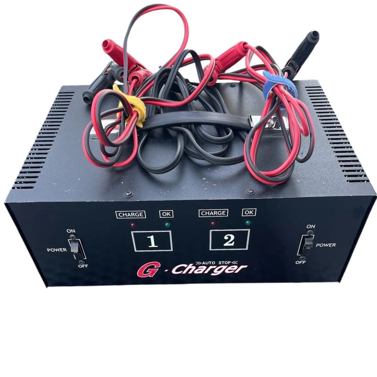 G-チャージャー デュアル ボイジャーバッテリー充電器 中古品 G-チャージャー デュアル ボイジャーバッテリー充電器 中古品