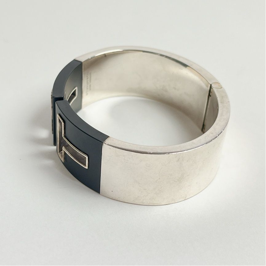 ティファニー Tカットアウト カフ バングル sv925 セラミック