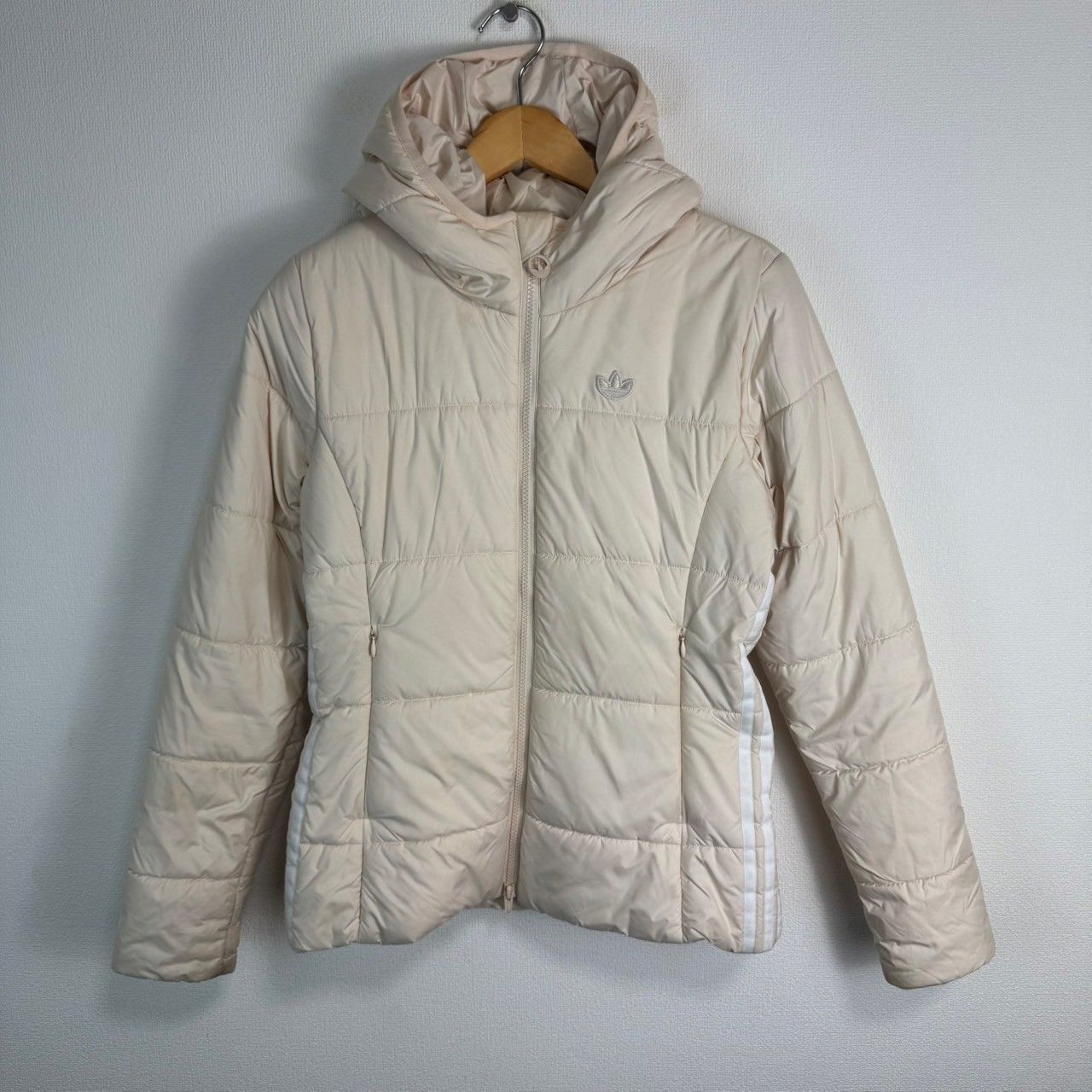 adidas originals アディダスオリジナルス フェイクダウンジャケット