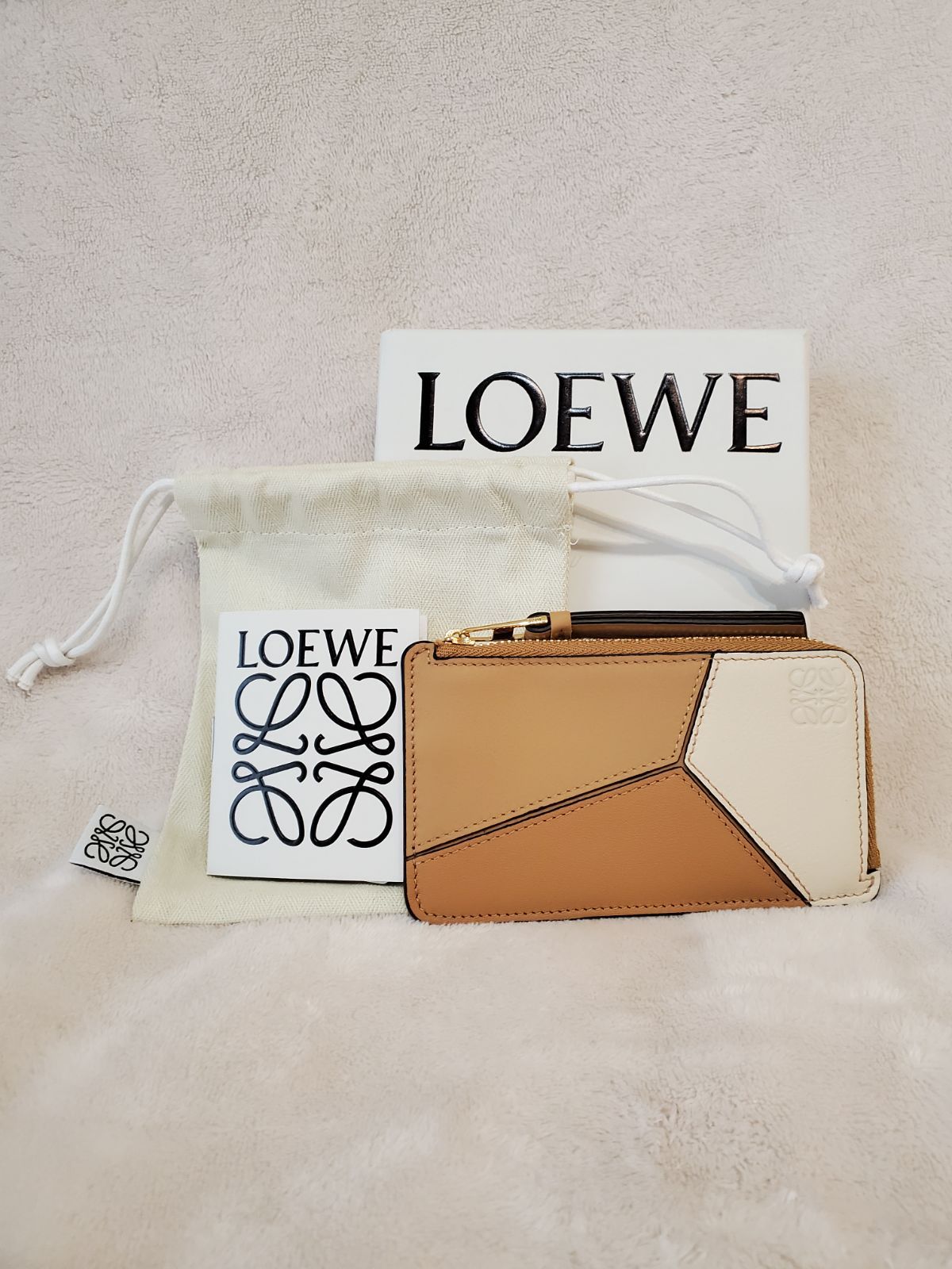 LOEWE ロエベ フクロウ プレーン カードホルダー (クラシックカーフ